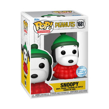 Peanuts - Snoopy in Coat US Exclusive Pop! Vinyl [RS] Chase Case